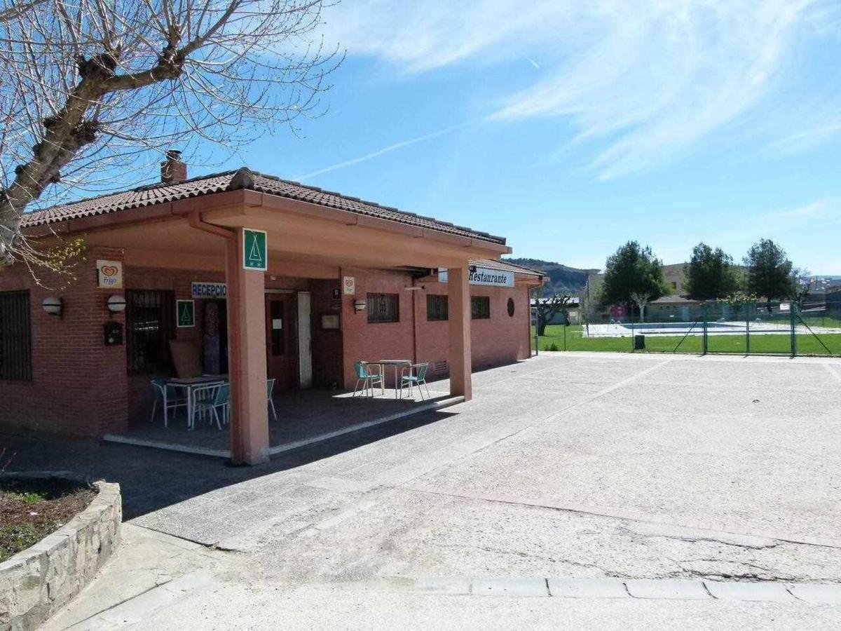 Bungalow & Camping Fuente De Regrustan Graus Exterior foto